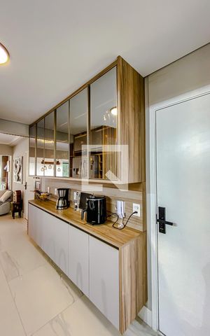 Apartamento à venda com 117m², 2 quartos e 3 vagasCozinha