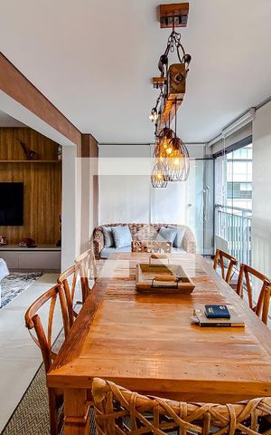 Apartamento à venda com 117m², 2 quartos e 3 vagasVaranda da Sala