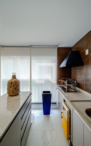 Apartamento à venda com 117m², 2 quartos e 3 vagasVaranda da Sala