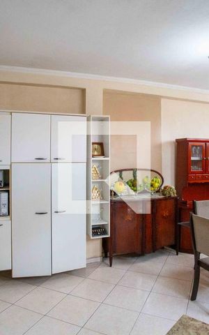 Casa à venda com 260m², 2 quartos e 2 vagasCozinha