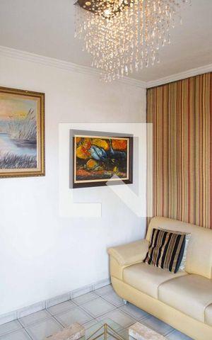 Casa à venda com 260m², 2 quartos e 2 vagasSala de TV