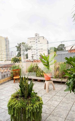 Casa à venda com 260m², 2 quartos e 2 vagasSacada