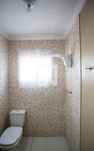 Casa à venda com 260m², 2 quartos e 2 vagasBanheiro 1