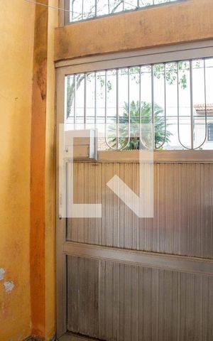 Casa à venda com 260m², 2 quartos e 2 vagasÁrea de Serviço