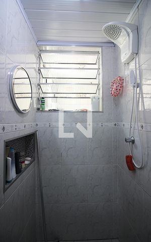 Apartamento à venda com 48m², 2 quartos e 1 vagaBanheiro Social