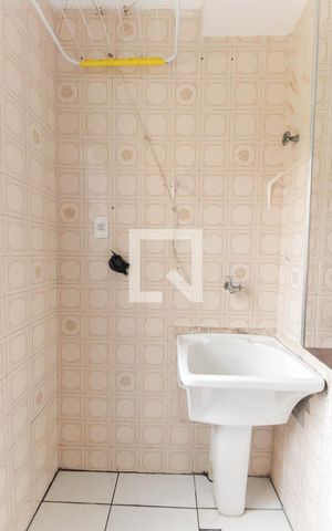 Apartamento à venda com 50m², 2 quartos e 1 vaga Apartamento à venda com 50m², 2 quartos e 1 vagaÁrea de Serviço