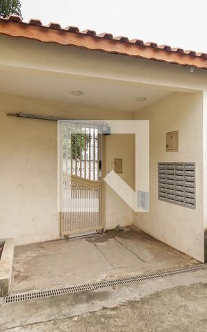 Apartamento à venda com 50m², 2 quartos e 1 vaga Apartamento à venda com 50m², 2 quartos e 1 vagaEntrada