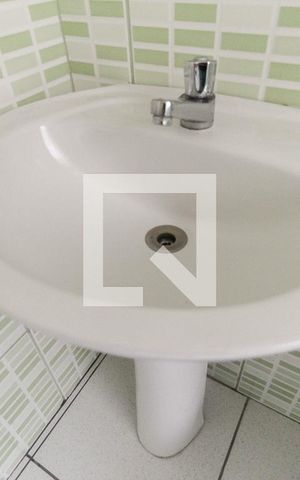 Apartamento à venda com 50m², 2 quartos e 1 vaga Apartamento à venda com 50m², 2 quartos e 1 vagaBanheiro