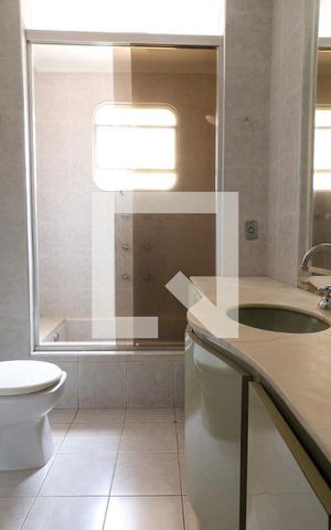 Apartamento para alugar com 314m², 5 quartos e 4 vagasBanheiro
