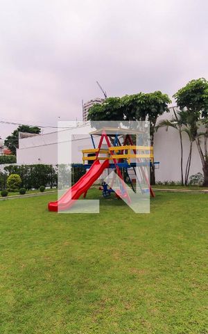 Apartamento para alugar com 120m², 3 quartos e 3 vagasÁrea comum - Playground