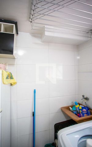 Apartamento à venda com 49m², 2 quartos e 1 vagaÁrea de Serviço