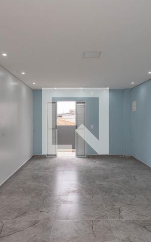 Casa à venda com 310m², 4 quartos e 1 vaga Casa à venda com 310m², 4 quartos e 1 vagaCasa 2