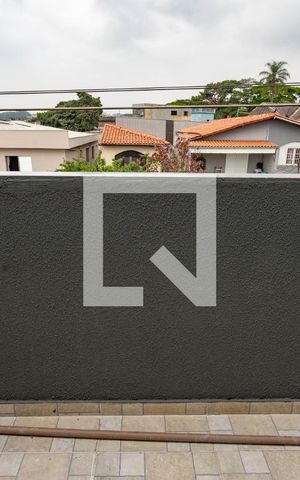 Casa à venda com 310m², 4 quartos e 1 vaga Casa à venda com 310m², 4 quartos e 1 vagaCasa 2