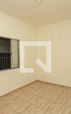 Casa à venda com 310m², 4 quartos e 1 vaga Casa à venda com 310m², 4 quartos e 1 vagaQuarto 1