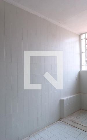 Casa à venda com 220m², 3 quartos e 1 vagaBanheiro 1