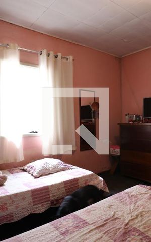 Casa à venda com 220m², 3 quartos e 1 vagaQuarto 4