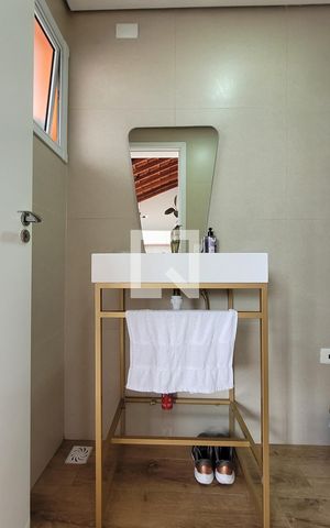 Apartamento à venda com 142m², 4 quartos e 2 vagas Apartamento à venda com 142m², 4 quartos e 2 vagasLavabo