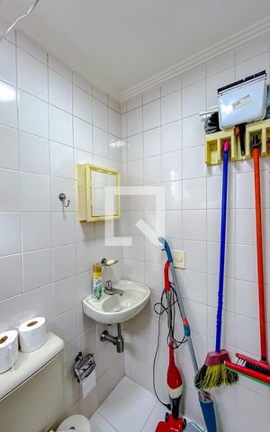 Apartamento à venda com 82m², 3 quartos e 2 vagasBanheiro de serviço