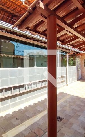 Casa à venda com 352m², 3 quartos e 1 vaga Casa à venda com 352m², 3 quartos e 1 vagaQuintal