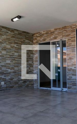 Casa à venda com 245m², 3 quartos e 2 vagas Casa à venda com 245m², 3 quartos e 2 vagasVaranda da Cozinha