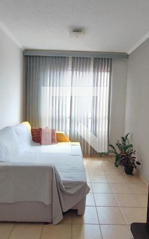 Apartamento à venda com 47m², 2 quartos e 1 vaga Apartamento à venda com 47m², 2 quartos e 1 vagaSala