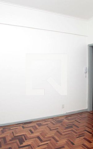 Apartamento à venda com 44m², 1 quarto e sem vagaSala