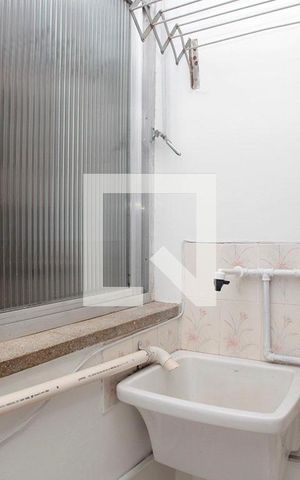 Apartamento à venda com 44m², 1 quarto e sem vagaCozinha + Área de Serviço