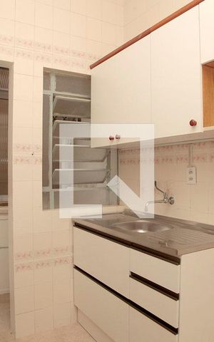 Apartamento à venda com 44m², 1 quarto e sem vagaCozinha + Área de Serviço