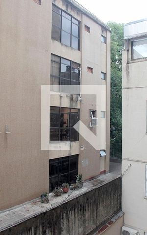 Apartamento à venda com 44m², 1 quarto e sem vagaSala Vista
