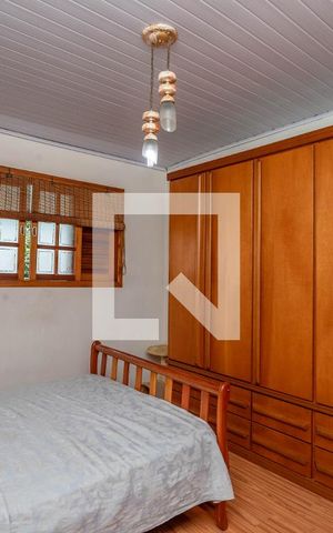 Casa à venda com 197m², 5 quartos e 2 vagas Casa à venda com 197m², 5 quartos e 2 vagasCasa 2 - Quarto 1