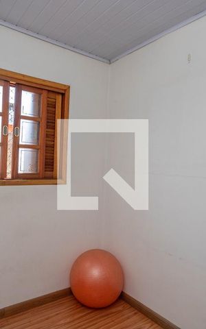 Casa à venda com 197m², 5 quartos e 2 vagas Casa à venda com 197m², 5 quartos e 2 vagasCasa 2 - Quarto 2