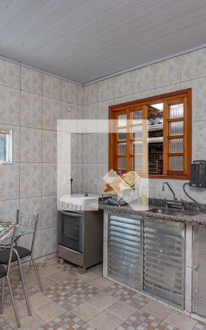 Casa à venda com 197m², 5 quartos e 2 vagas Casa à venda com 197m², 5 quartos e 2 vagasCasa 2 - Cozinha