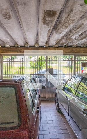 Casa à venda com 197m², 5 quartos e 2 vagas Casa à venda com 197m², 5 quartos e 2 vagasCasa 1 - Vista do Quarto 1