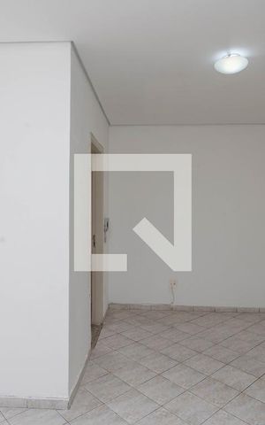 Apartamento à venda com 51m², 2 quartos e 1 vaga Apartamento à venda com 51m², 2 quartos e 1 vagaSala