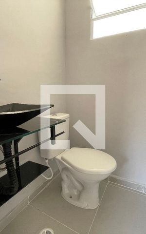 Casa de condomínio para alugar com 55m², 2 quartos e 1 vaga Casa de condomínio para alugar com 55m², 2 quartos e 1 vagaLavabo