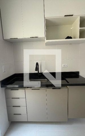 Casa de condomínio para alugar com 55m², 2 quartos e 1 vaga Casa de condomínio para alugar com 55m², 2 quartos e 1 vagaCozinha