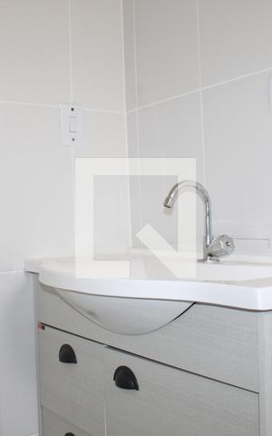 Casa de condomínio para alugar com 55m², 2 quartos e 1 vagaBanheiro Social