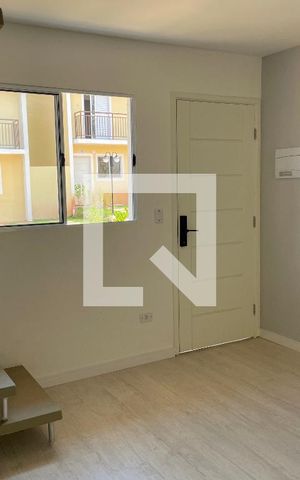 Casa de condomínio para alugar com 55m², 2 quartos e 1 vaga Casa de condomínio para alugar com 55m², 2 quartos e 1 vagaSala