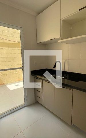 Casa de condomínio para alugar com 55m², 2 quartos e 1 vaga Casa de condomínio para alugar com 55m², 2 quartos e 1 vagaCozinha