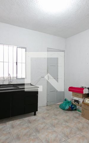 Casa para alugar com 50m², 1 quarto e sem vaga Casa para alugar com 50m², 1 quarto e sem vagaCozinha
