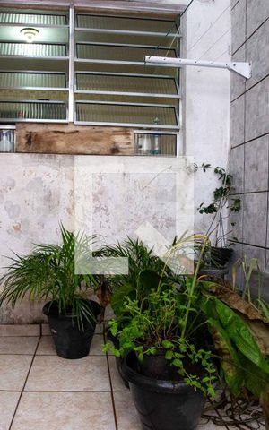 Casa à venda com 194m², 4 quartos e 1 vagaÁrea de Serviço Casa 1
