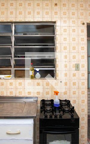 Casa à venda com 194m², 4 quartos e 1 vagaCozinha Casa 1