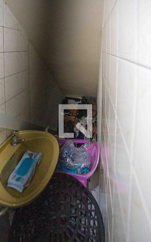 Casa à venda com 194m², 4 quartos e 1 vagaBanheiro da Suíte Casa 2
