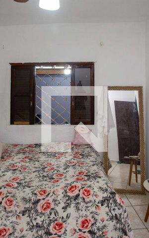 Casa à venda com 194m², 4 quartos e 1 vagaQuarto 1 Casa 1
