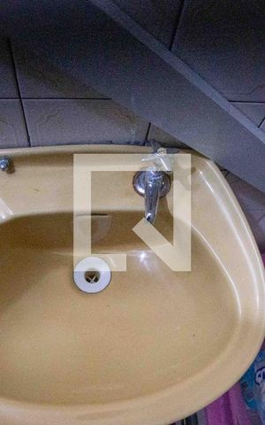 Casa à venda com 194m², 4 quartos e 1 vagaBanheiro da Suíte Casa 2