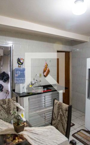 Casa à venda com 194m², 4 quartos e 1 vagaCozinha Casa 2