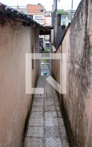 Casa à venda com 194m², 4 quartos e 1 vagaÁrea comum