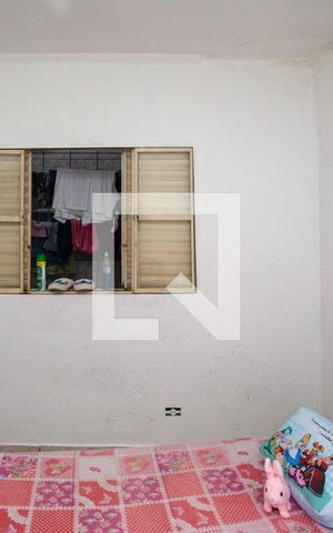 Casa à venda com 194m², 4 quartos e 1 vagaQuarto 2 Casa 1