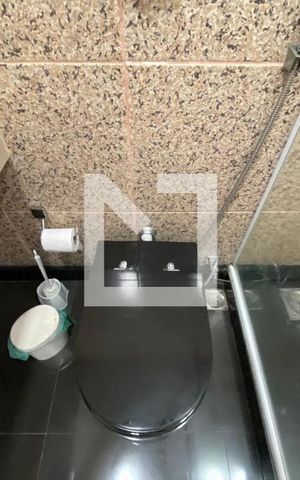 Casa de condomínio para alugar com 1000m², 4 quartos e 4 vagas Casa de condomínio para alugar com 1000m², 4 quartos e 4 vagasBanheiro Social