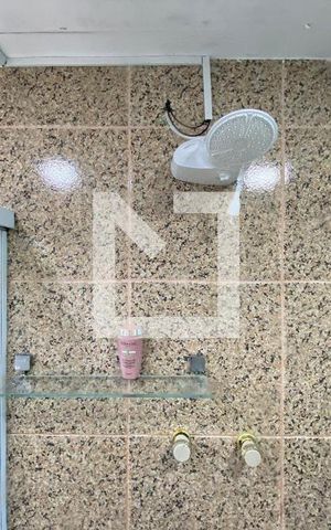 Casa de condomínio para alugar com 1000m², 4 quartos e 4 vagas Casa de condomínio para alugar com 1000m², 4 quartos e 4 vagasBanheiro Suíte 3